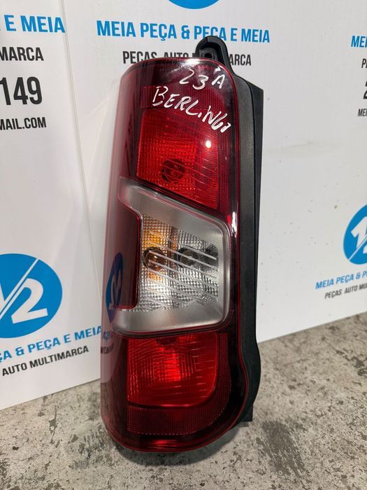 Farolim esquerdo Citroen Berlingo de 2019