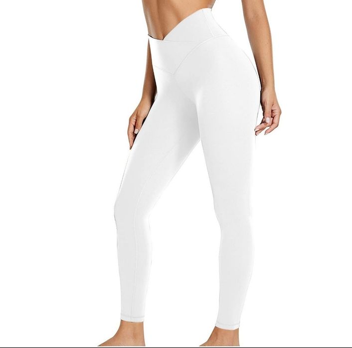 Спортивные брюки, леггинсы