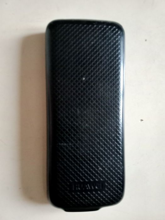 Продам мобильный телефон и различные аксессуары