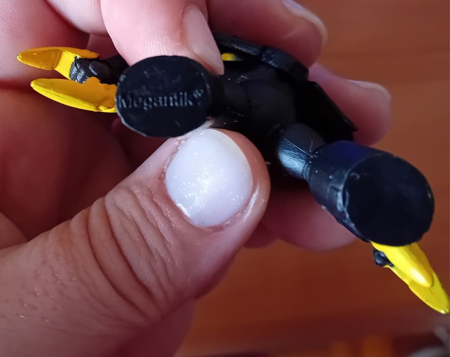 Megantik-4 Action Figures Raras de colecção