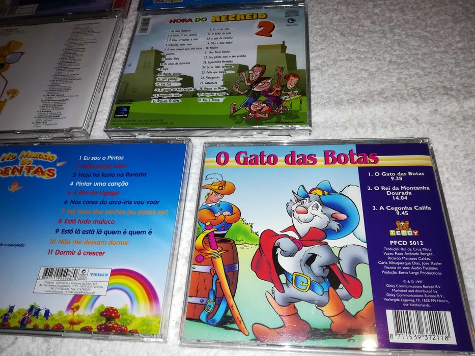 cds para crianças (avô cantigas, bebé lilly, pintas, gato das botas)