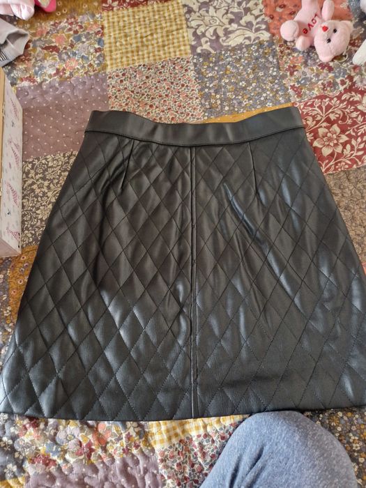 Спідниця з екошкіри Zara