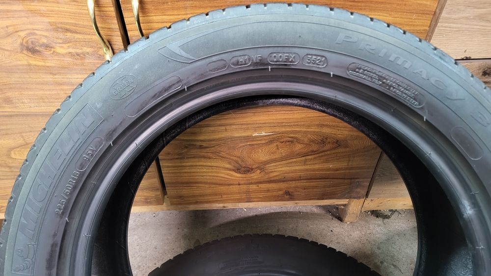 4 Opony R18 225/50