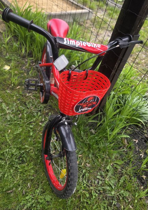 Rower dziecięcy 16 cali Simplebike – Czerwony, z koszyczkiem!