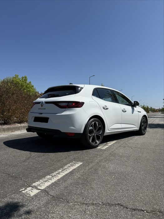 Renault megane 2019 — photo 3