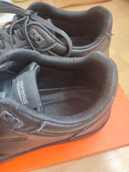 Buty sportowe Sprandi rozmiar 39