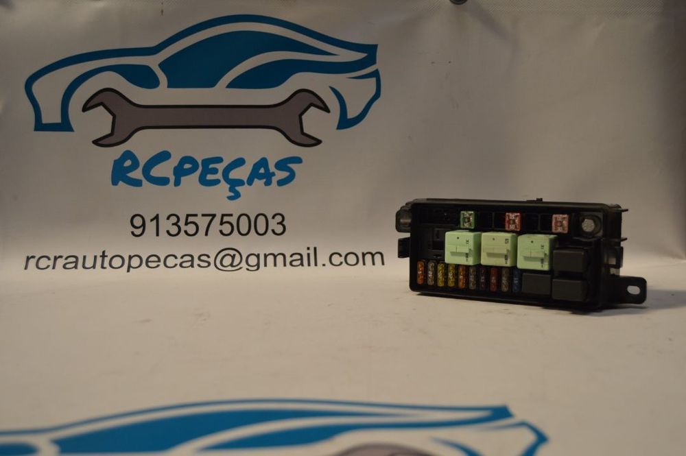 CAIXA FUSÍVEIS MODULO ELETRÓNICO 344950402 142746060608 17236010 MINI