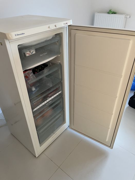 Zamrażarka electrolux duza