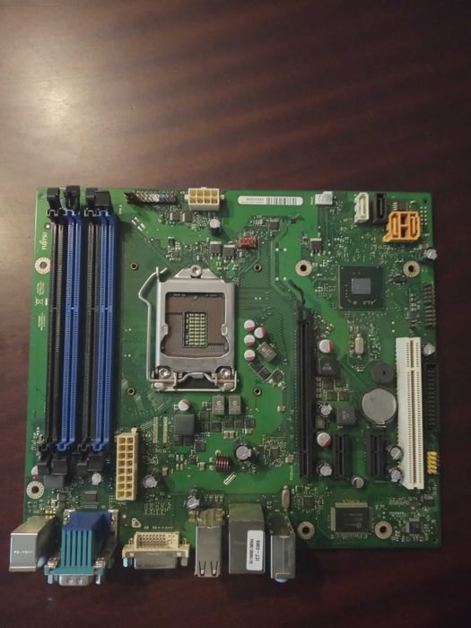 zestaw kata graficzna GTX1050  płyta główna FUJITSU  zasilacz FUJITSU