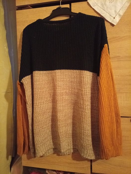 Sweterek Kolorowy 48/4XL