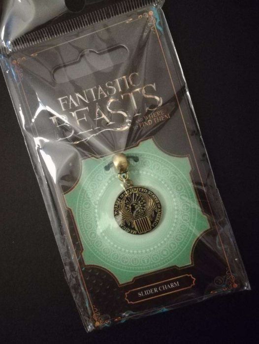 Harry Potter Fantastic Beasts and Where to Find Them slider charm