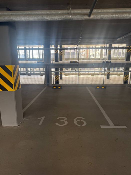 Здам паркомісце вул.В.Змієнка, 32, ЖК Варшавський3, 7.9