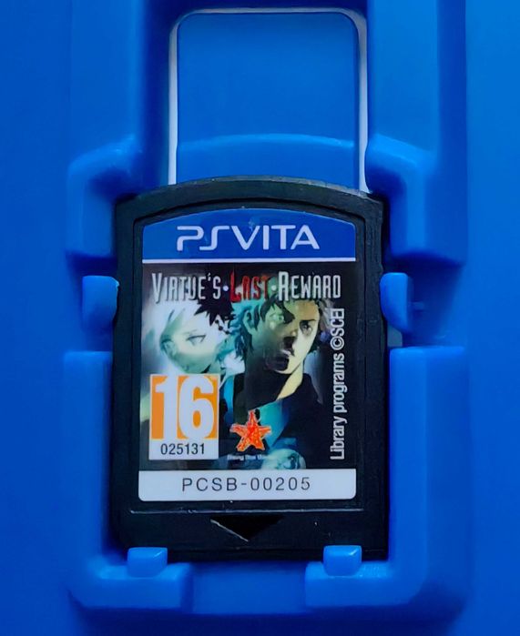 Jak nowa kultowa gra Virtue's Last Reward na PS Vita 3xa