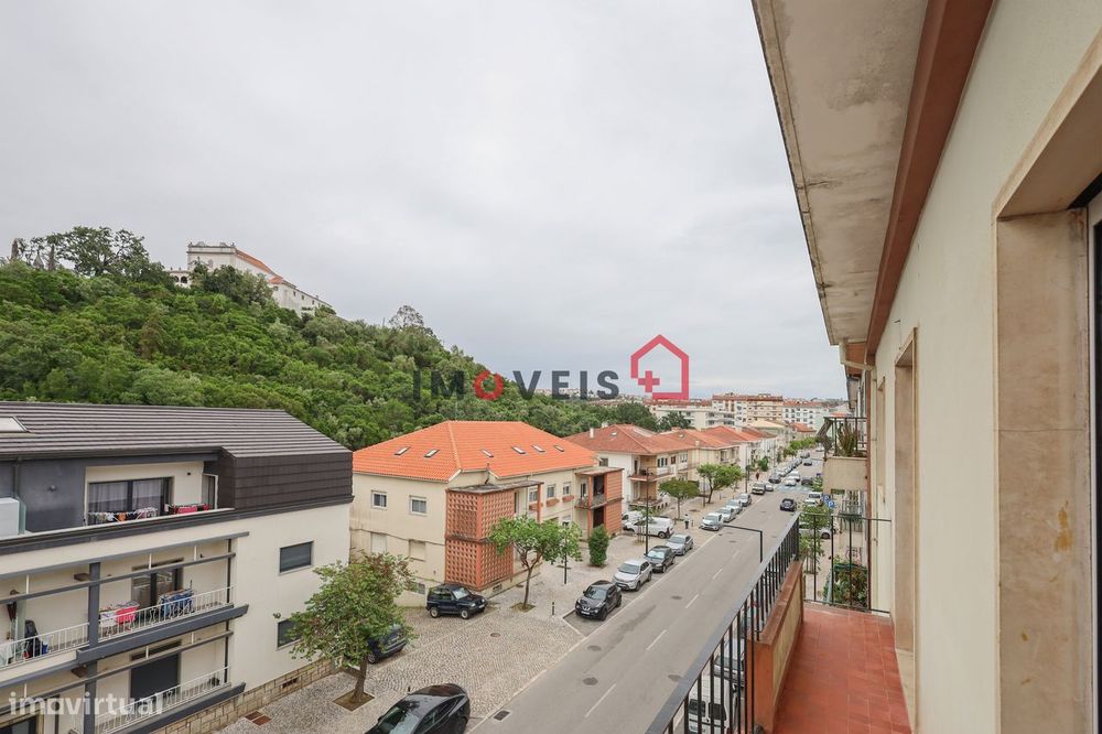 Apartamento T6 - Leiria