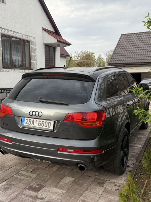Audi Q7 2008 4.2.
