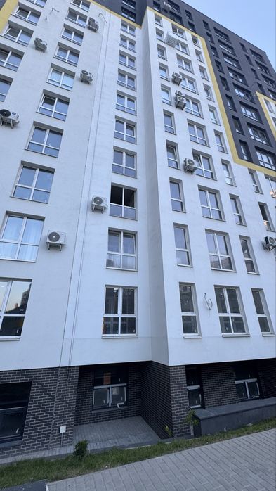 Продаж квартири-студії в зданому будинку, ЖК Шенген