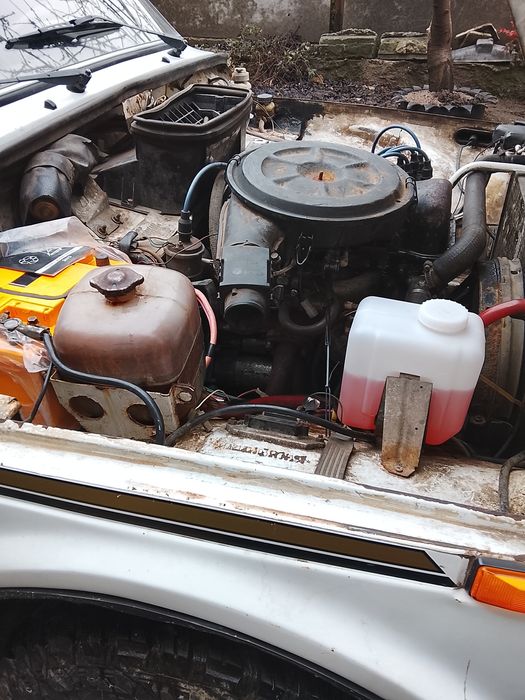 Продам Нива 21213