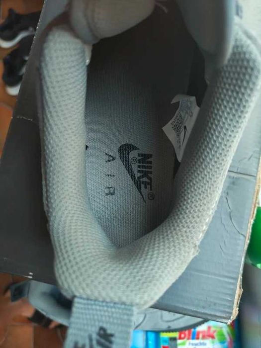 Nike Air Force 1 czarny 43