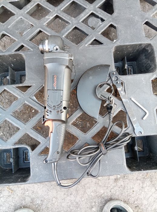 Болгарка мережева дніпро-м GL 190s