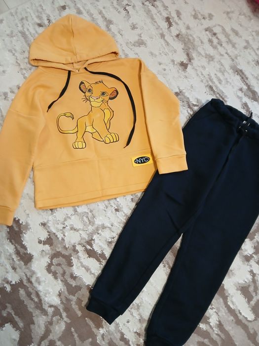 Костюм для девочки 6-8 лет. Размер 134. Худи. Водолазка