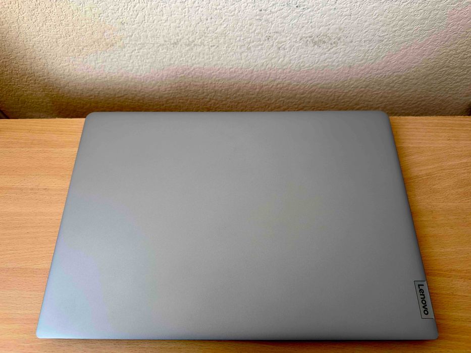 Класс A, як нові Lenovo 3-17ALC6 17.3" Ryzen 5 5500U/8GB/512SSD/Vega 7