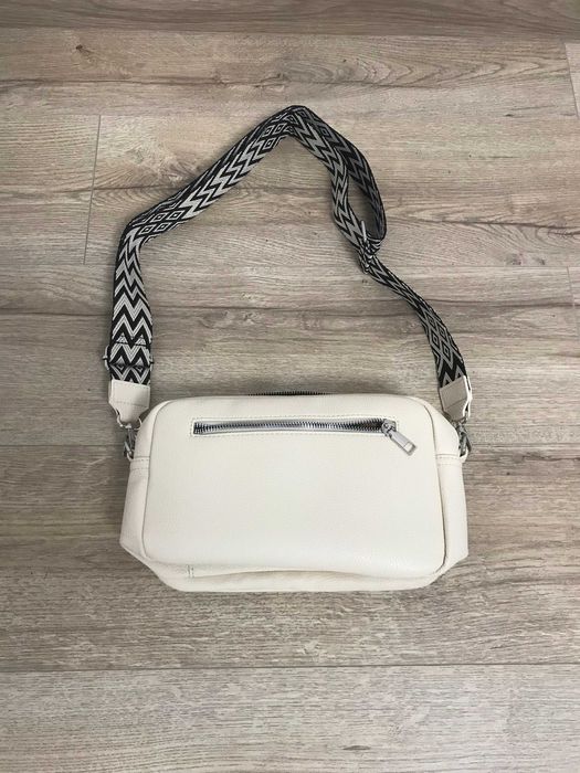 Жіноча сумка RQJZ через плече 25x20 см. з штучної шкіри