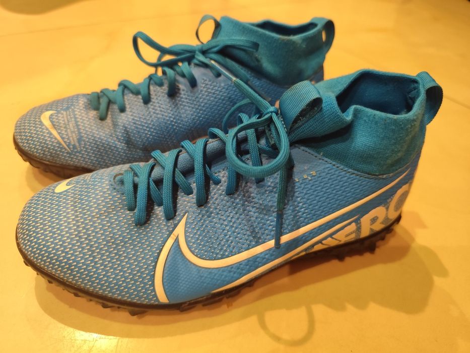 Turfy Nike Mercurial r.36
