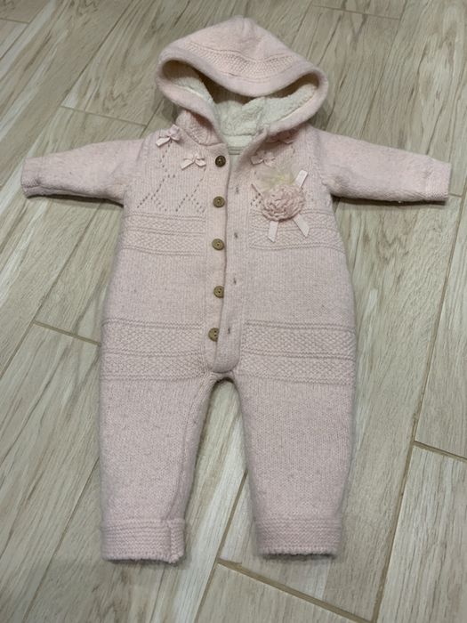 Вязаный комбинезон- человечек