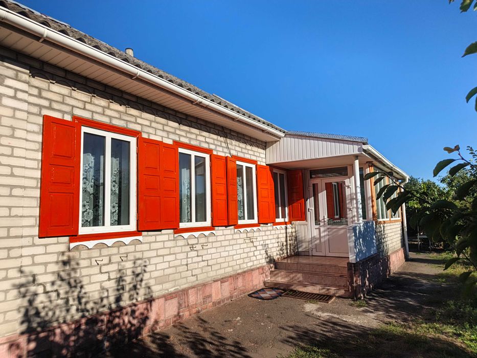 Продаю будинок в с.Дубіївка