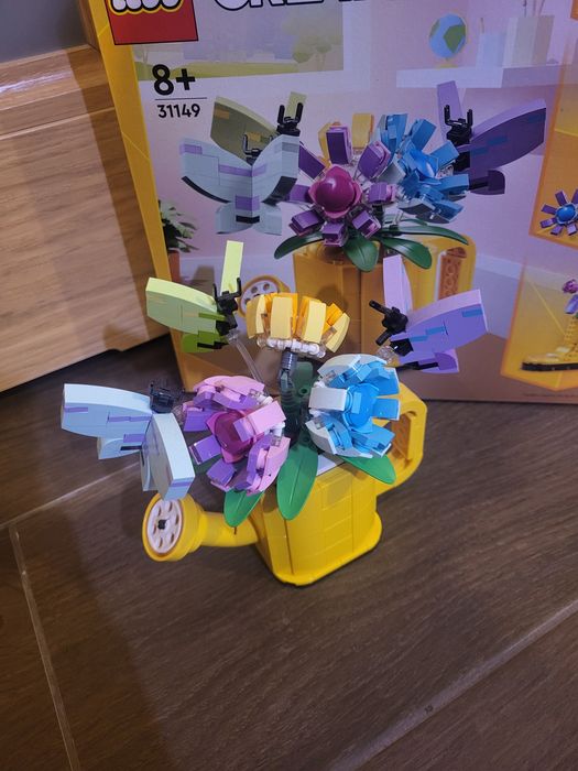 LEGO 31149 Creator 3w1 - Kwiaty w konewce