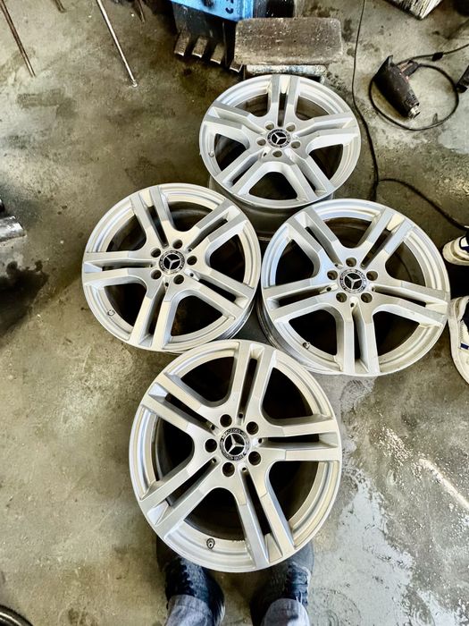 Оригинальные диски Mercedes r18 7,5j et53 5x112 4шт