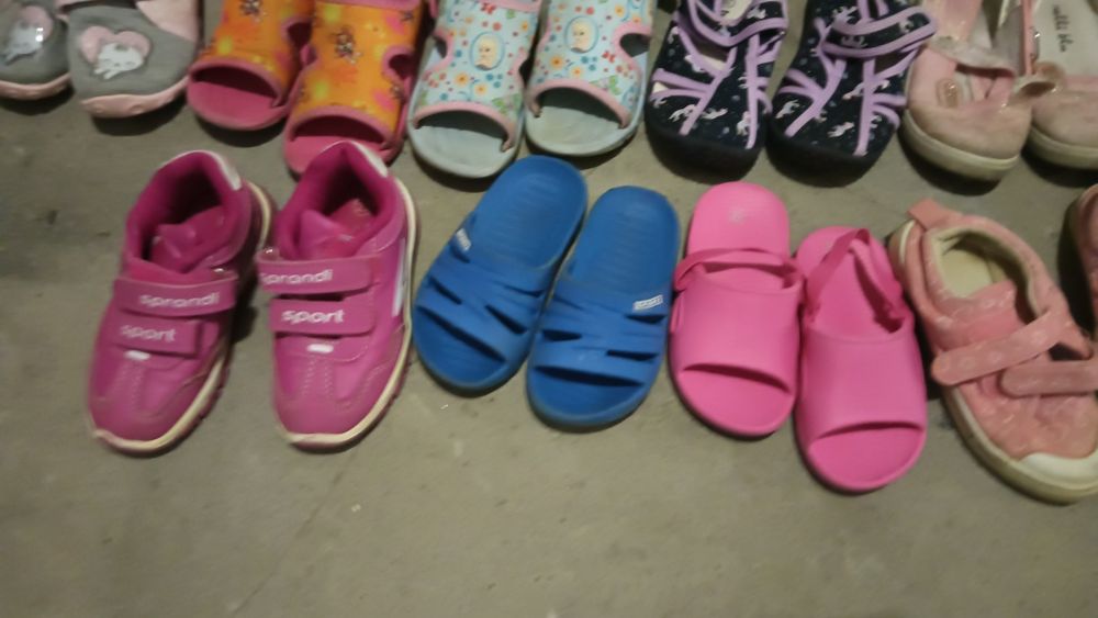 Sprzedam buty dziecięce