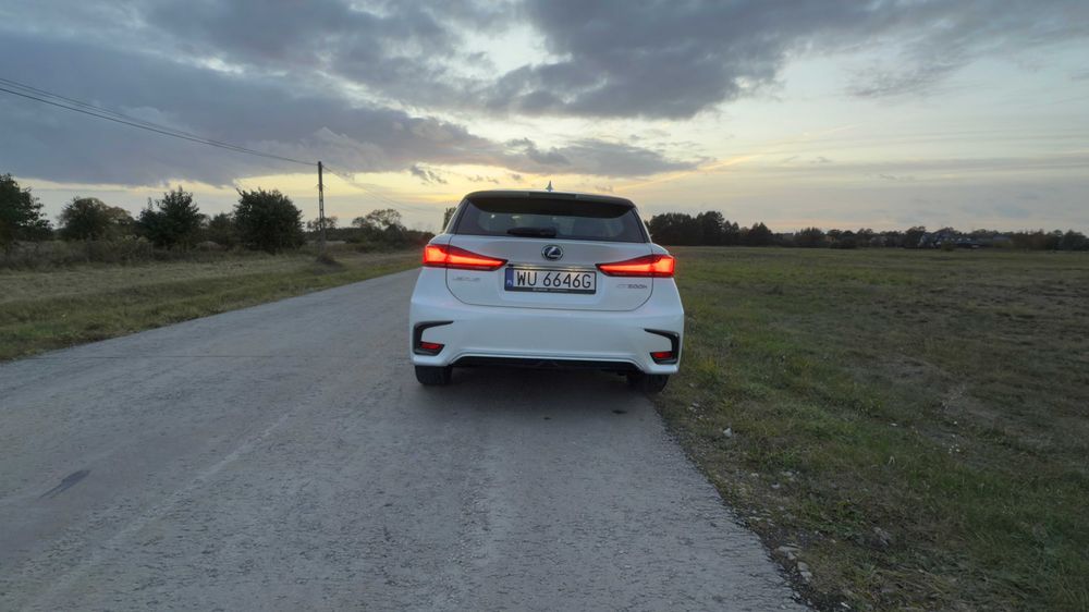 Lexus CT200h Elegance