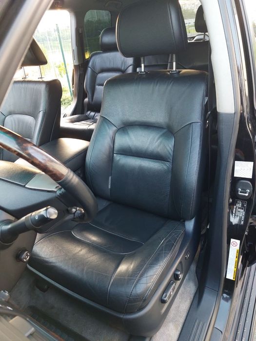 Toyota Land Cruiser 200 дизель 2011 офіційний без ДТП