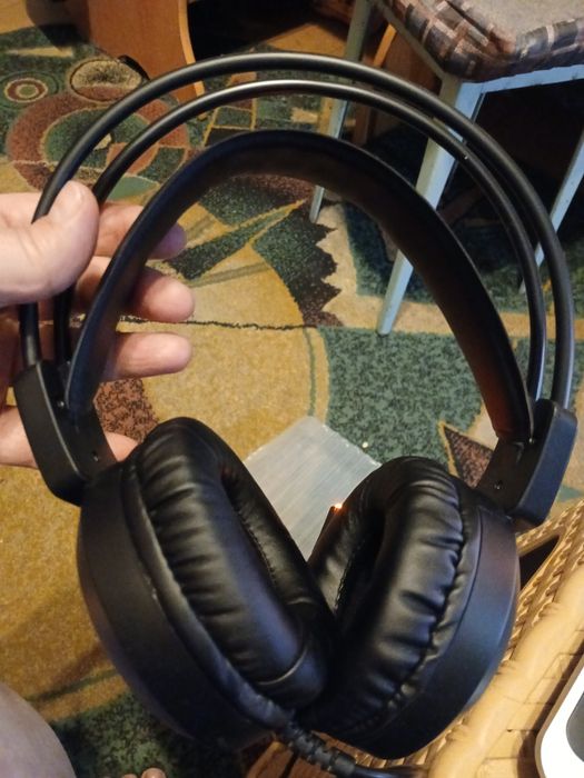 Игровые наушники  проводные