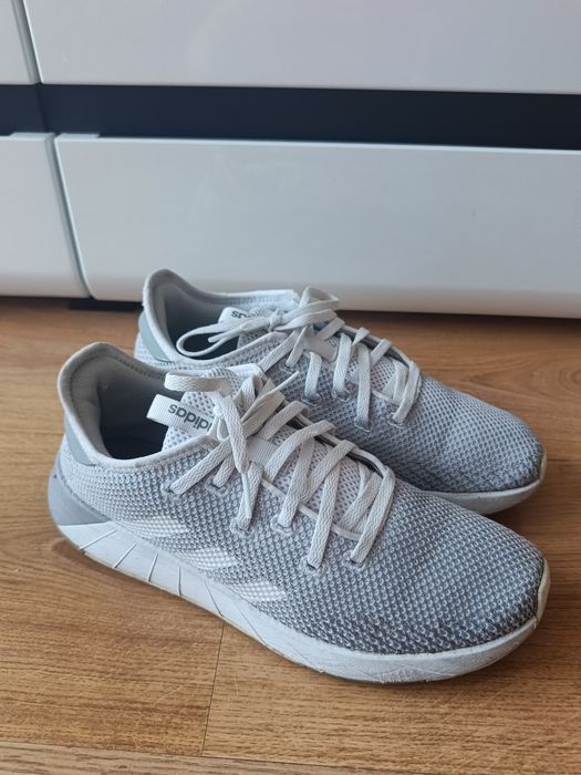 Buty sportowe adidas Questar X BYD