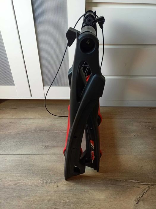 Trenażer rolkowy ELITE Arion