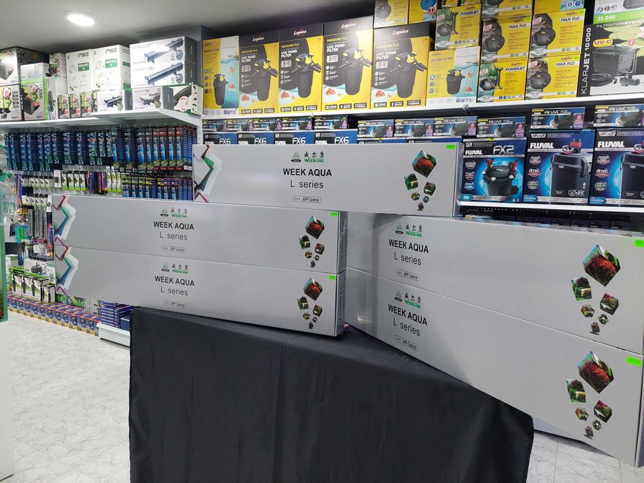 Calha led WeekAqua L900 RGB+UV para aquario plantado