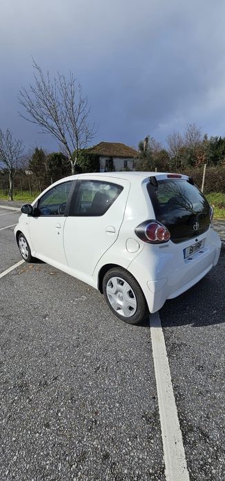 Toyota Aygo 1.0 gasolina