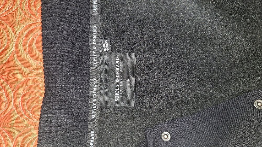 Casaco bomber - Supply & Demand