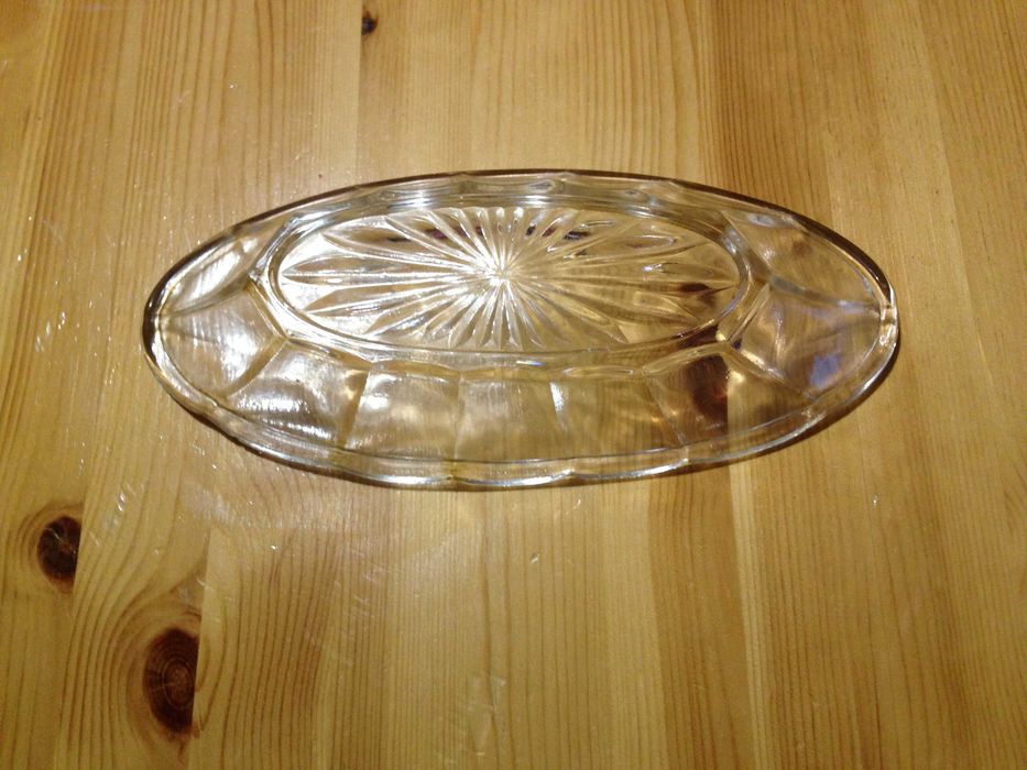 Szklana salaterka na rybę