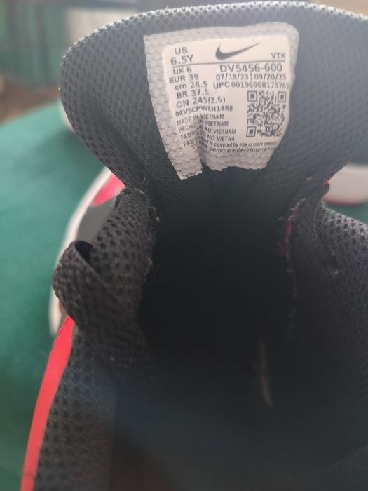 Sprzedam używane buty Nike