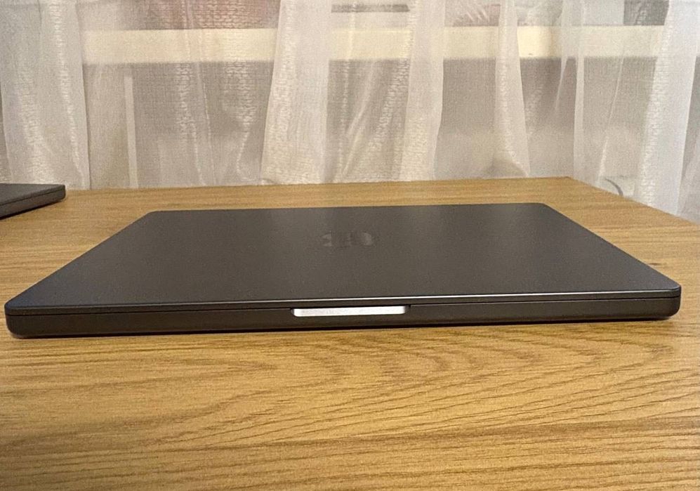 MacBook Pro 14" Space Black Late 2023 M3pro,36gb,512ssd