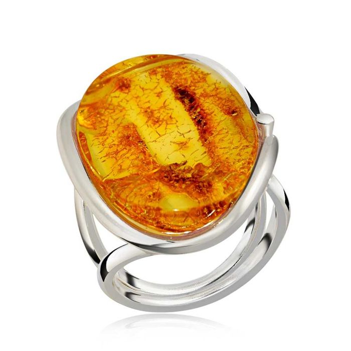 Srebrny pierścionek z bursztynem pr.925
