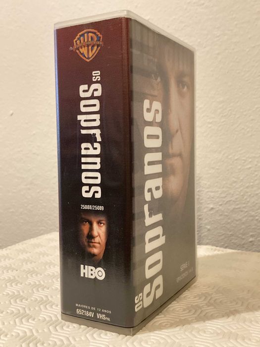 The Sopranos (Os Sopranos) - Série 1 (Ep 1-8) [1999] • VHS
