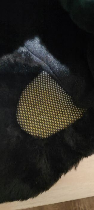 Теплі шапки-вушанки на зиму.