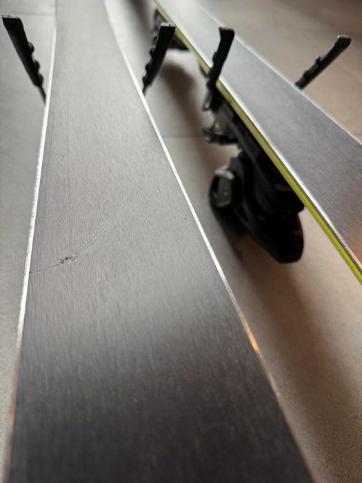 Narty HEAD Supershape e-Speed 170 cm – 2021/22