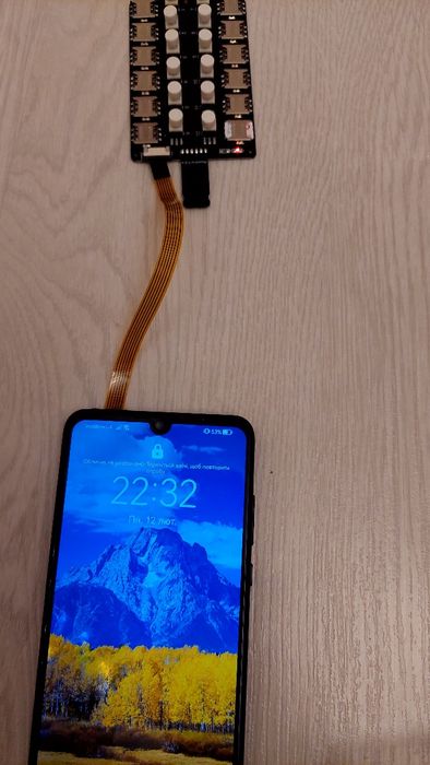 Адаптер з 12 слотами для карт для Iphone/ Android