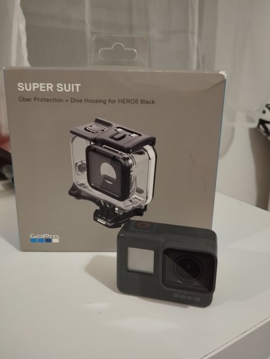 GoPro Hero 5 + Super Suit