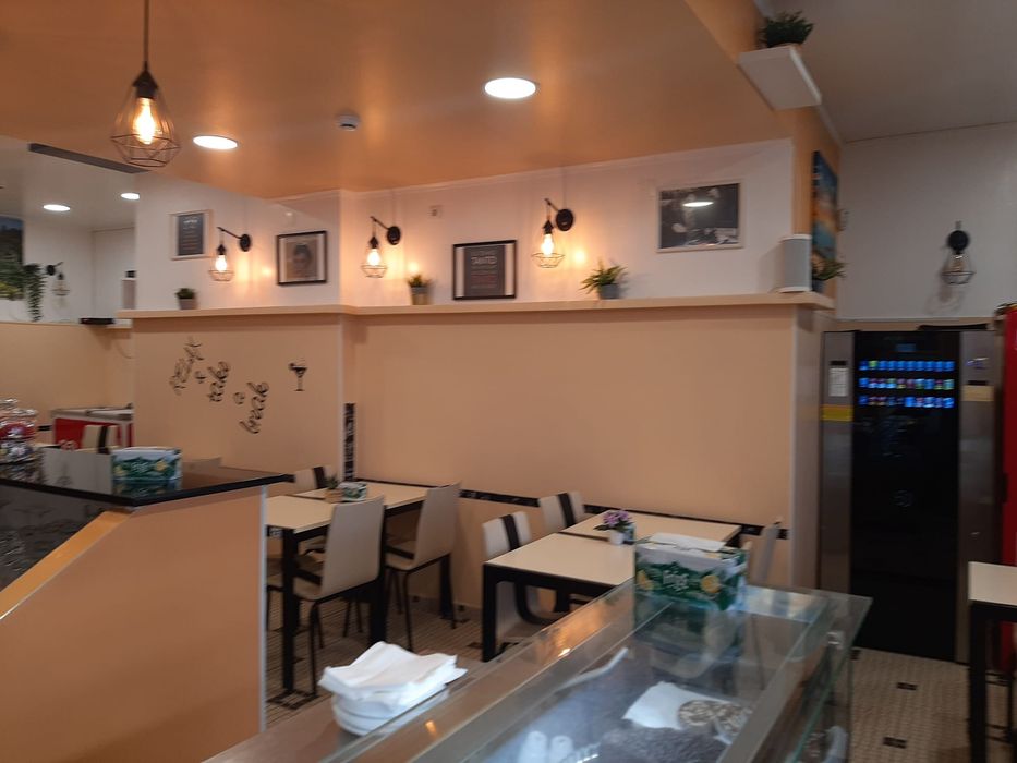 Cafetaria restaurante almada